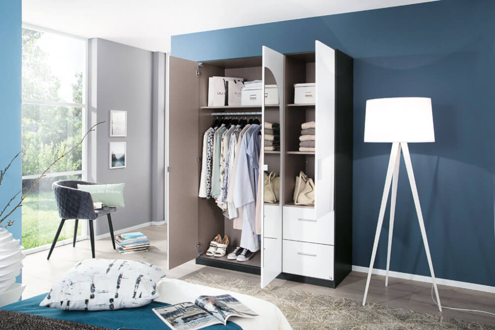 Kansas Von Rauch Kleiderschrank Direkt Angebot Von Mobel
