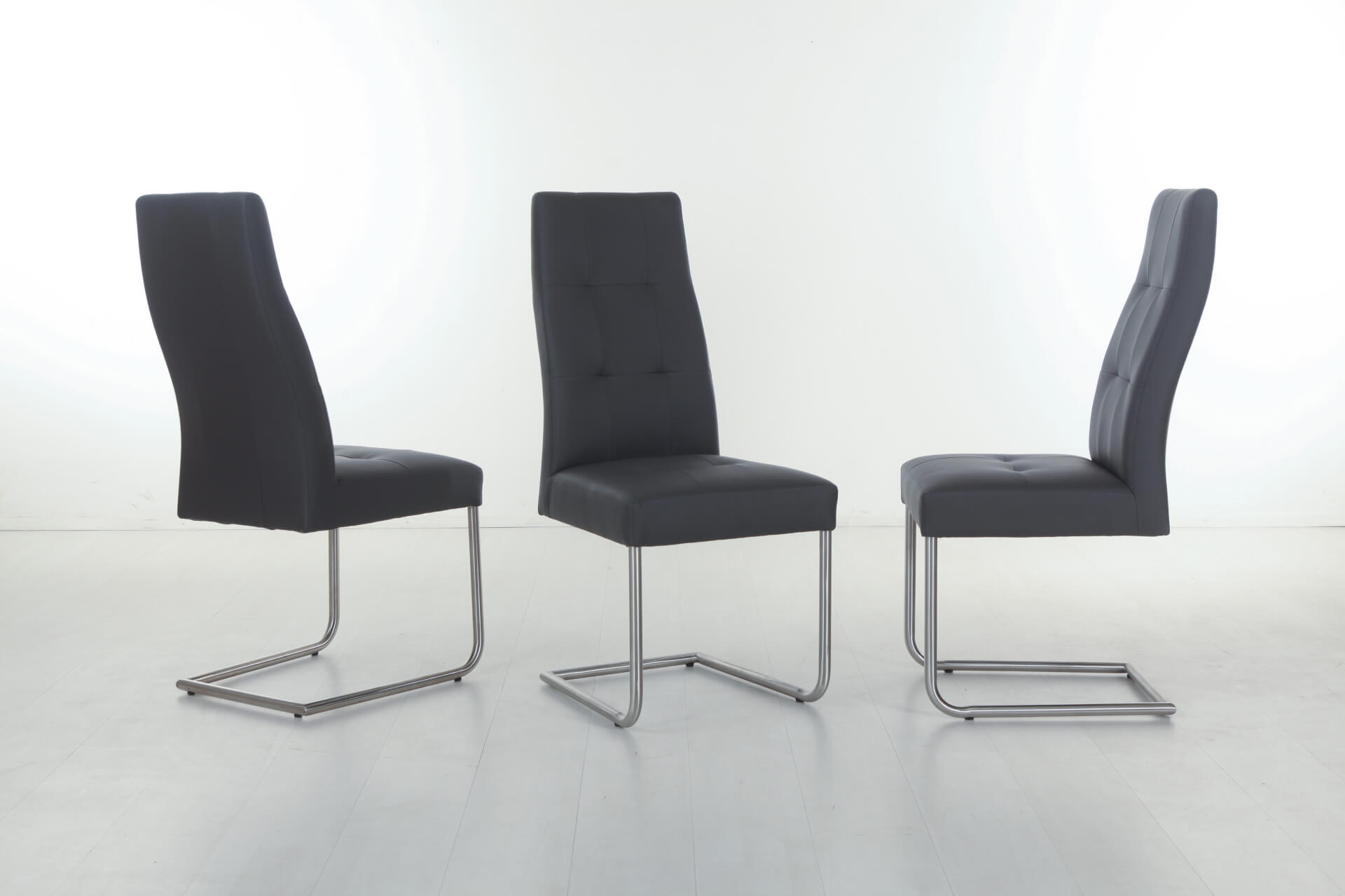 Modell Henry 2 von Standard Furniture
