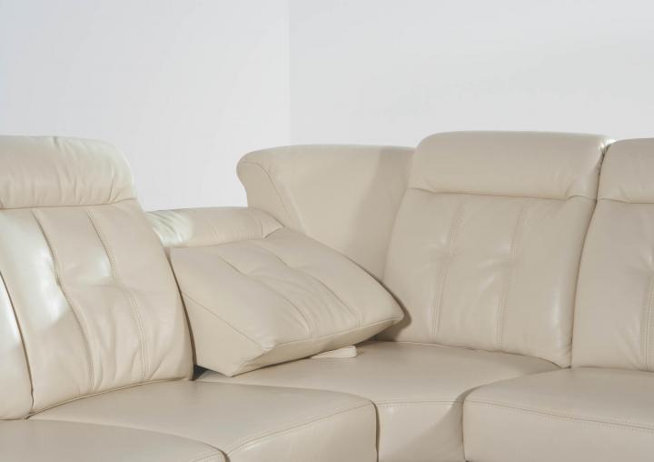 3752 - Andorra von PM Oelsa | Sofas & Couches
