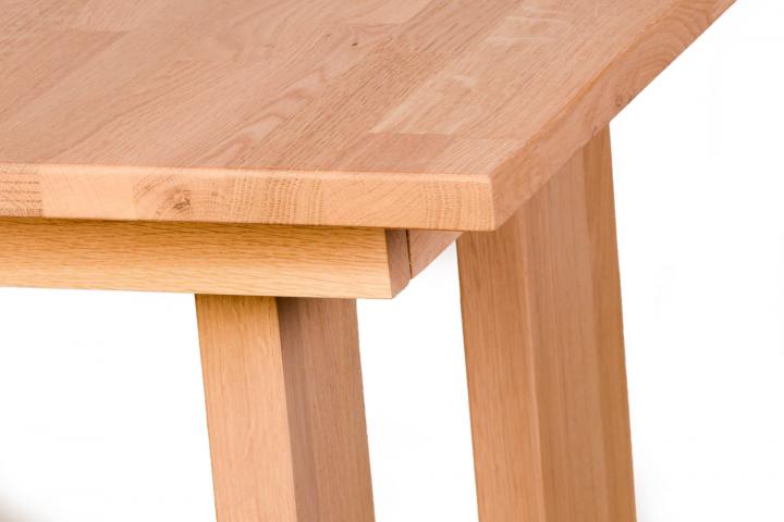 Komforto Esstisch von Standard Furniture | Tisch