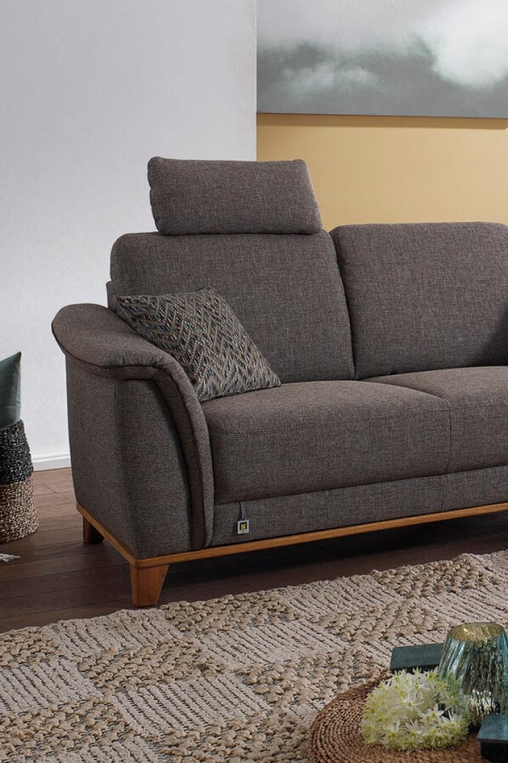 286 Plaza von Ponsel | Sofas & Couches