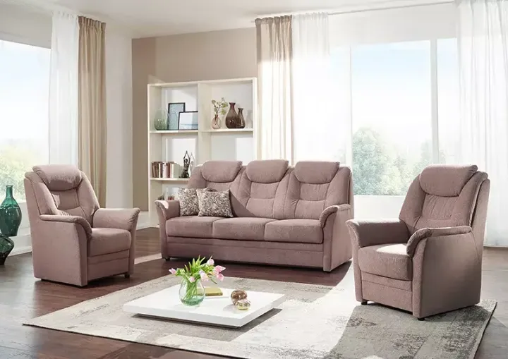 Kiel von Dietsch | Sofas & Couches