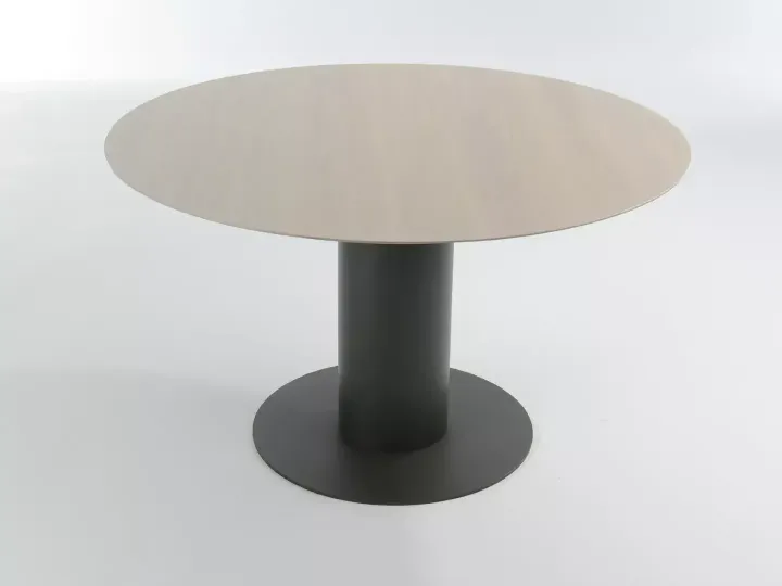 Oval von Bert Plantagie | Speisen