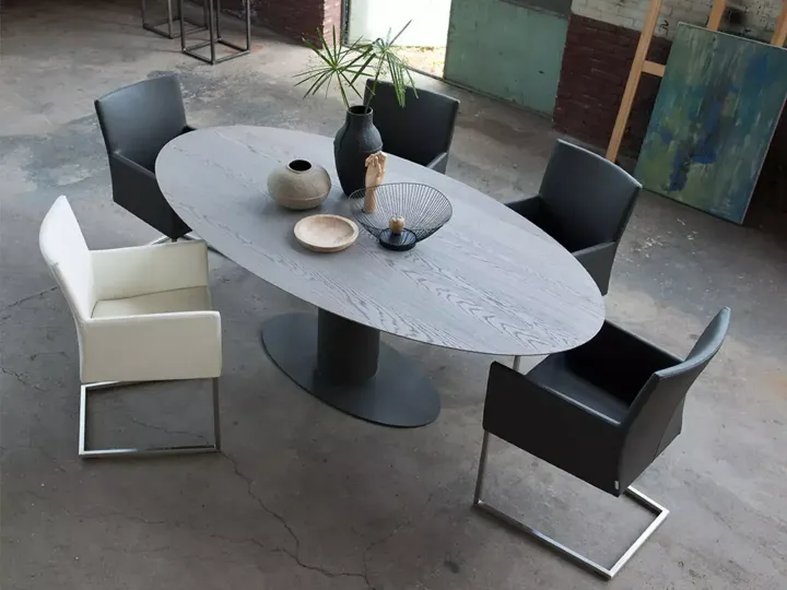 Oval von Bert Plantagie | Speisen