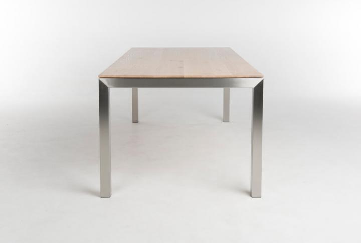 Petro Wood Tisch von Bert Plantagie | Speisen
