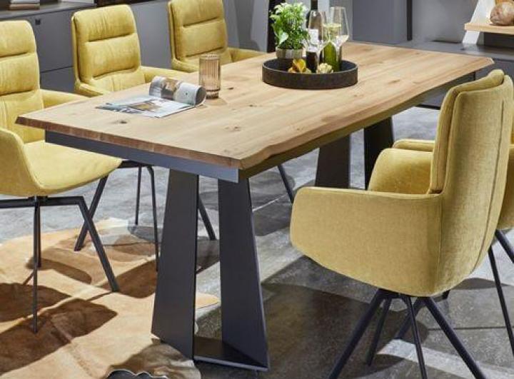 ET674 Chic von Venjakob | Tisch
