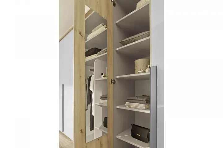 Purisma von rauch ORANGE | Kleiderschrank