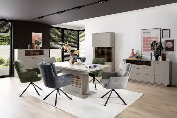 Lüttich von MCA Furniture | Speisen