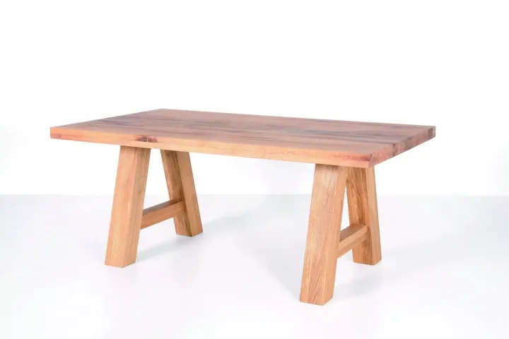 Lugo von Standard Furniture | Speisen