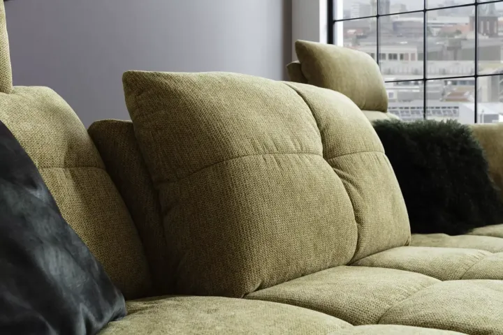 Chiara von Nova Via | Sofas & Couches