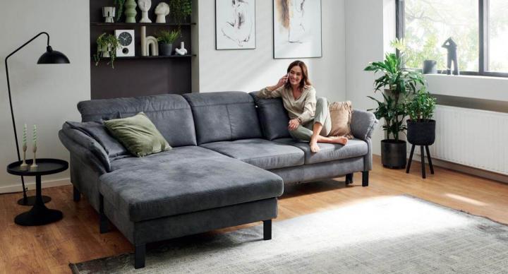 1212 von Carina | Sofas & Couches