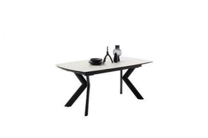 Ossana von MCA Furniture | Speisen