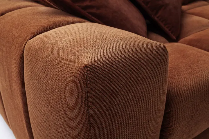 Estrella von Nova Via | Sofas & Couches