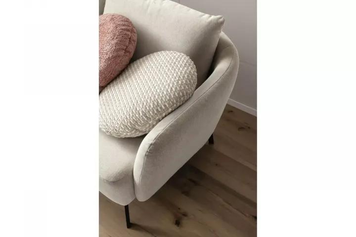 Neela von Candy | Polstermöbel