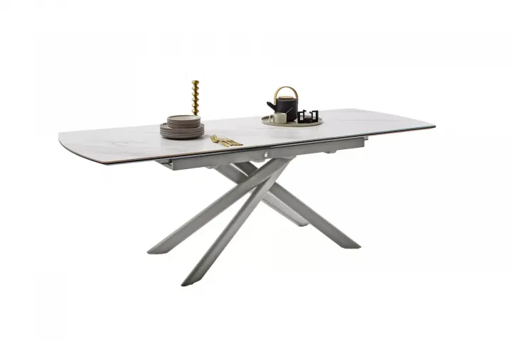 Vanino von MCA Furniture | Speisen