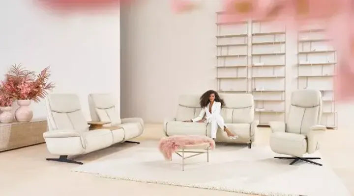 4550 Cumuly Comfort von Himolla | Sofas & Couches