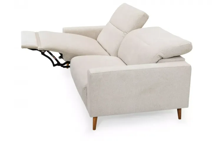 Avanti Lux 2050 von Hjort Knudsen | Sofas & Couches