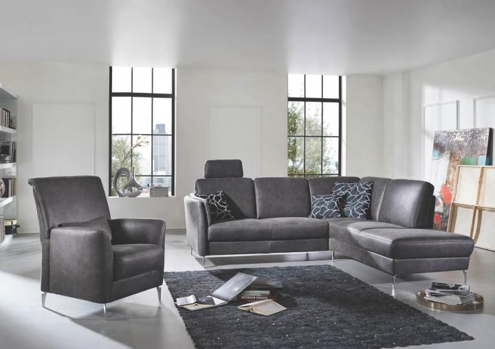 861 Memphis von Ponsel | Sofas & Couches