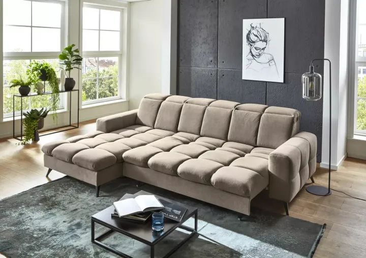 Felix von Iwaniccy | Polstermöbel