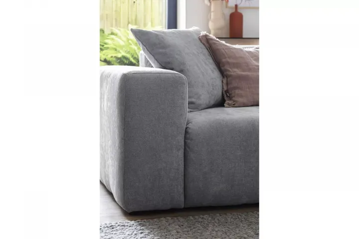 Tommy von Iwaniccy | Polstermöbel