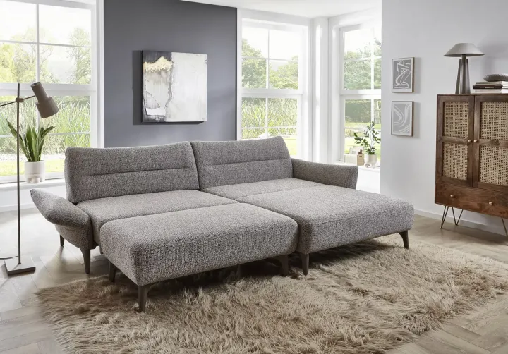 646 Paula von Ponsel | Polstermöbel