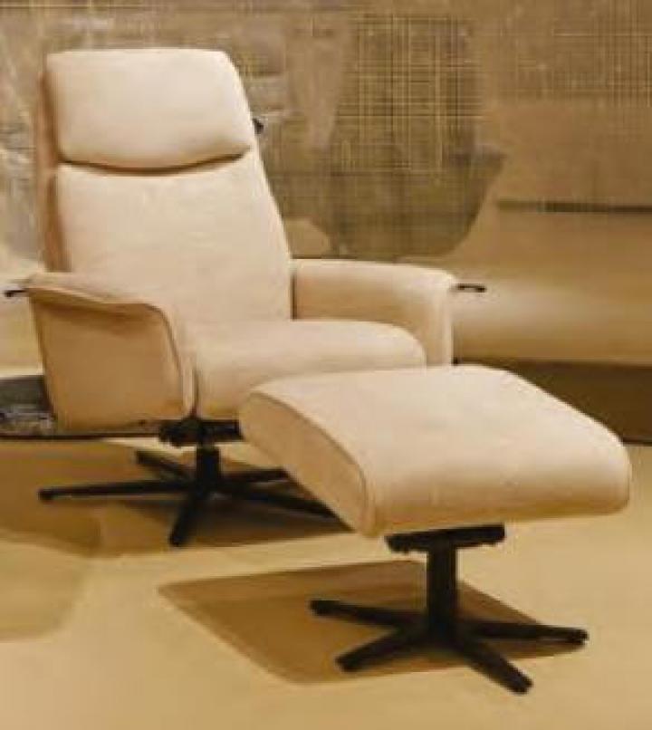 9664 von Himolla | Polstermöbel