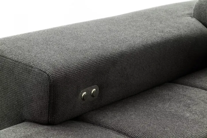 Speed von Iwaniccy | Polstermöbel