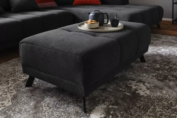Abby von Iwaniccy | Sofas & Couches